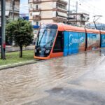 Πλημμύρισαν και οι γραμμές του Τραμ στη Νέα Σμύρνη