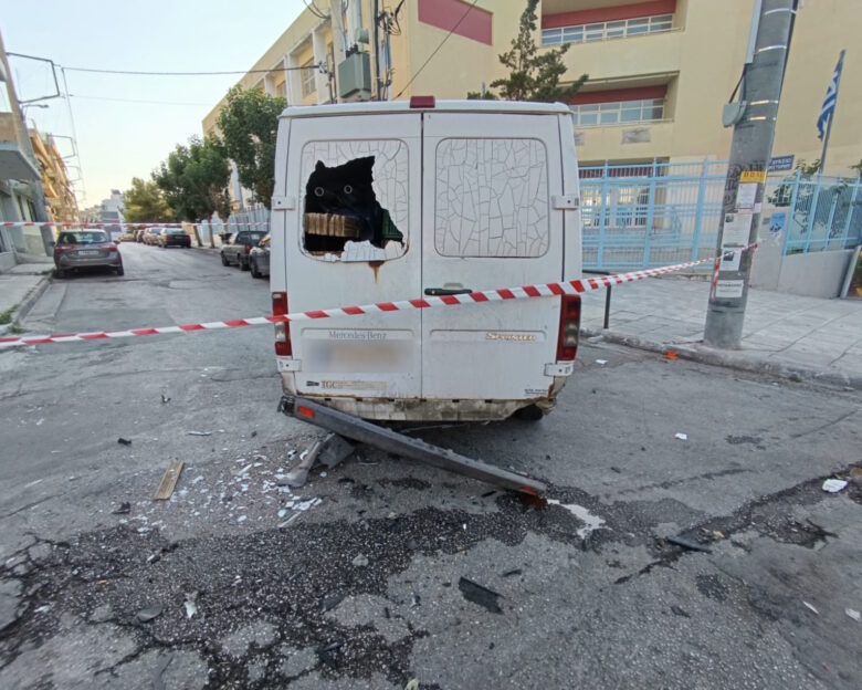 Περιστέρι: Πυροβολισμοί ανάμεσα σε αναβάτη μηχανής και οδηγό αυτοκινήτου – Ακολούθησε καταδίωξη ως το Χαϊδάρι