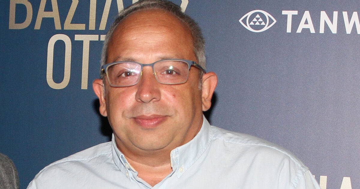 Χρήστος Κούτρας – Γιάννης Ντσούνος: Έπαιξαν στην εκπομπή τη μεγάλη επιτυχία του Βασίλη Καρρά «Από τον Βορρά μέχρι τον Νότο»