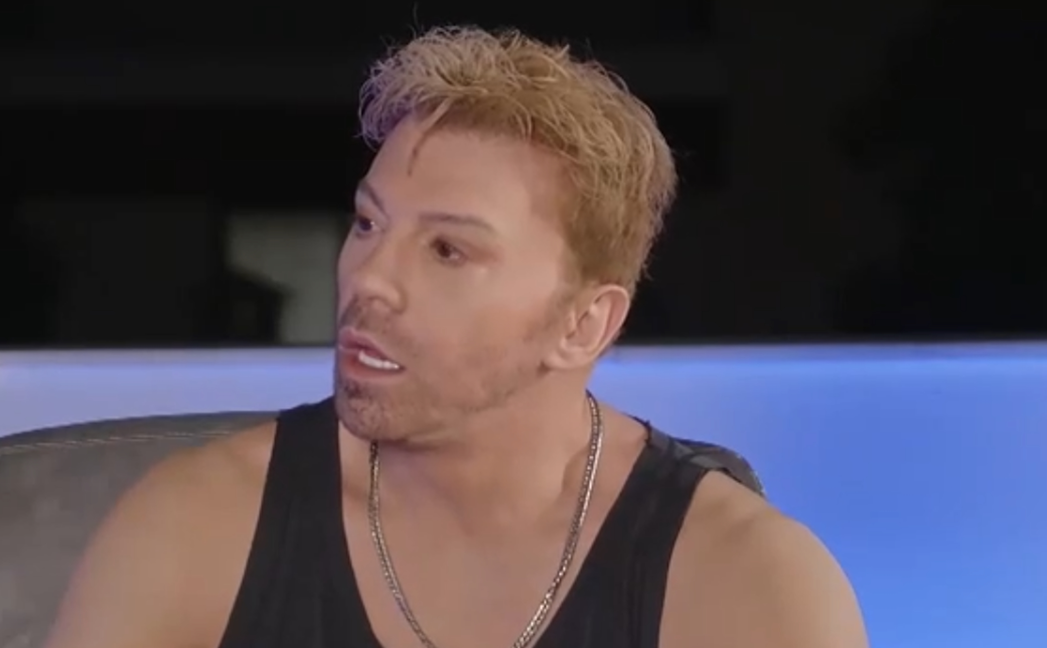 Τάκης Ζαχαράτος