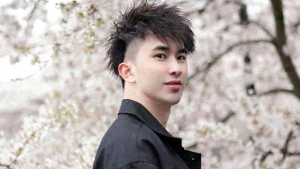 Ο Zhenhao Zou
