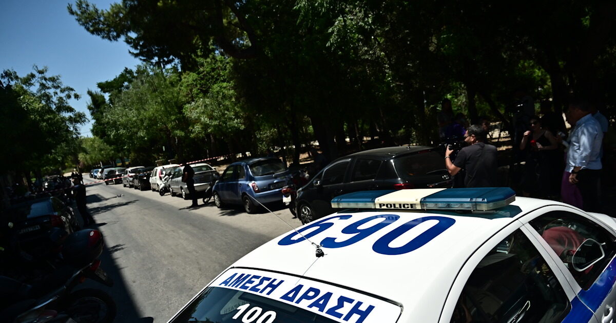 Thessaloniki: The 49 -year -old was identified with a 17 -year -old flare in a football match