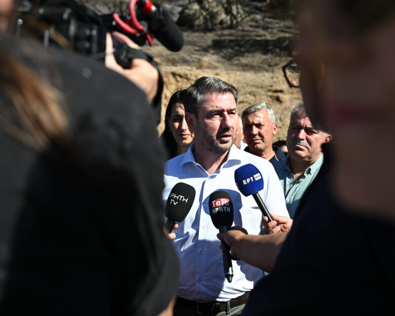 Περιοδεία Ανδρουλάκη στην Κρήτη μετά τη «μουρμούρα» για το «παρών» στην τροπολογία Πλεύρη για τους μετανάστες