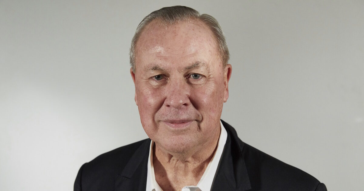 Director Bob Wilson died at 83