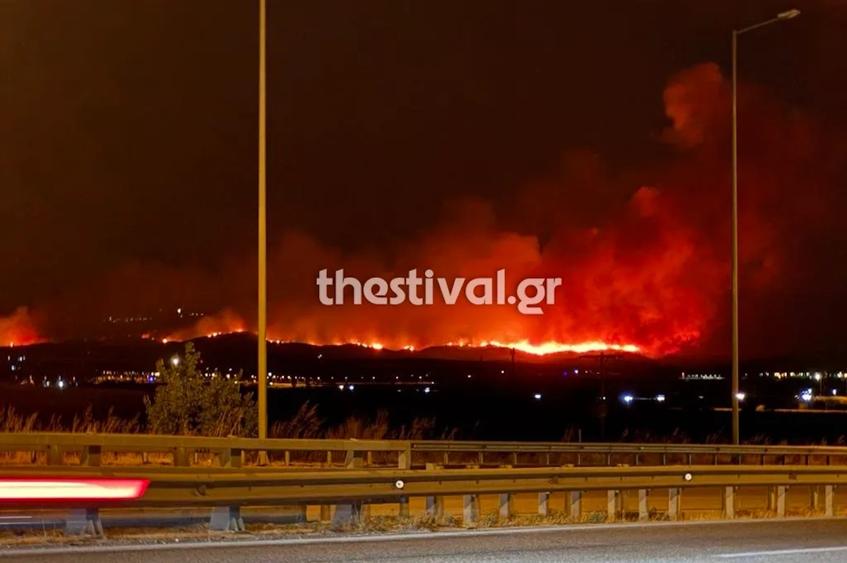 Φωτιά στην Άσσηρο Θεσσαλονίκης
