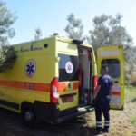 Ασθενοφόρο σε σημείο τροχαίου