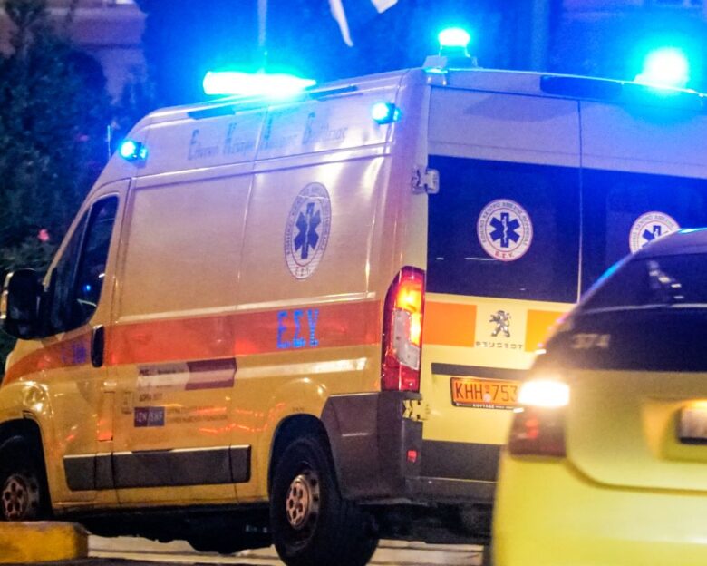 Ίλιον: Αυτοκίνητο παρέσυρε τρεις πεζούς και τους εγκατέλειψε – Συνελήφθη ο οδηγός