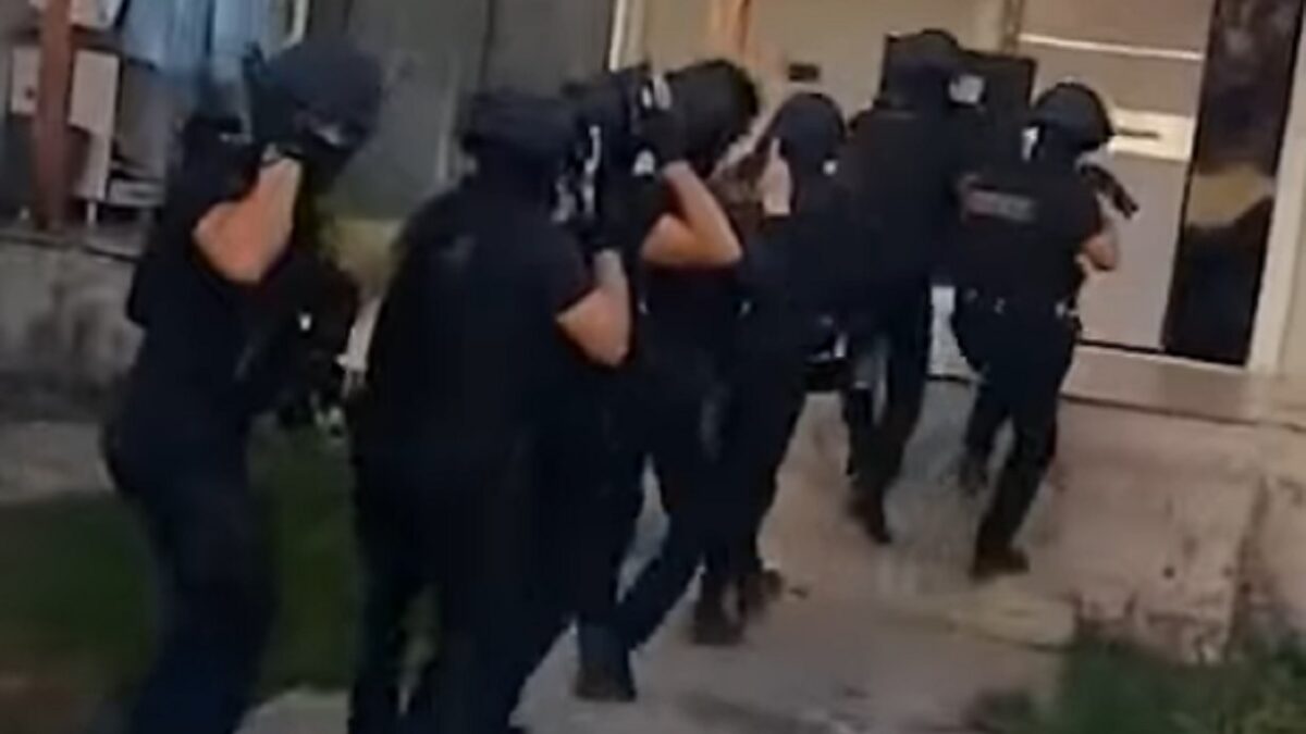 Ασπρόπυργος