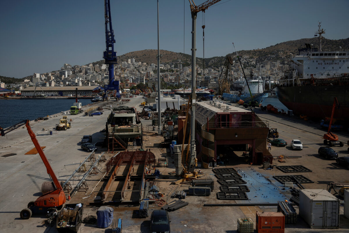 Ναυπηγείο στο Πέραμα του Πειραιά