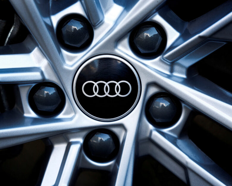 Η Audi μειώνει τις προβλέψεις κερδών της αφού οι δασμοί των ΗΠΑ για τα αυτοκίνητα είναι εδώ για να μείνουν