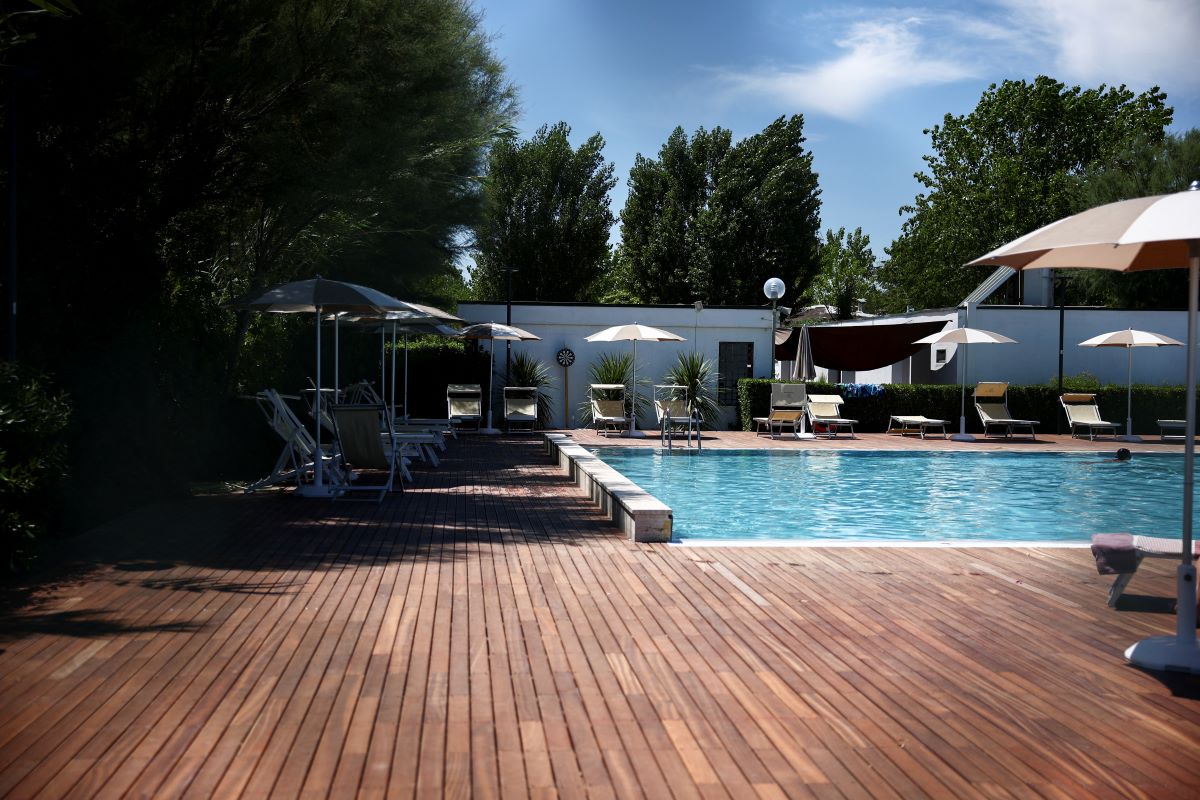 The pool where Felix Baumgartner crashed in Italy