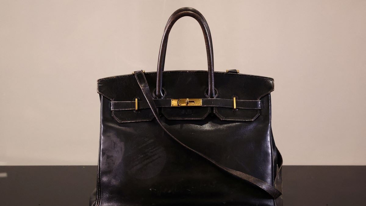 Η διάσημη μαύρη δερμάτινη Birkin