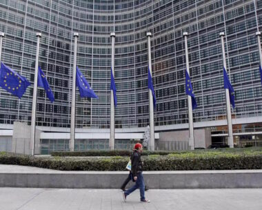 Φορολογικό μπαράζ στον νέο προϋπολογισμό της ΕΕ – Πώς επιβαρύνονται επιχειρήσεις και κράτη μέλη