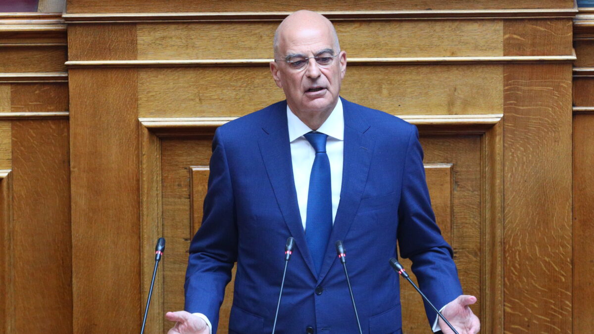 Ο υπουργός Εθνικής Άμυνας κατά την ομιλία του στη Βουλή