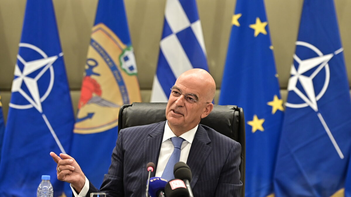 O Νίκος Δένδιας