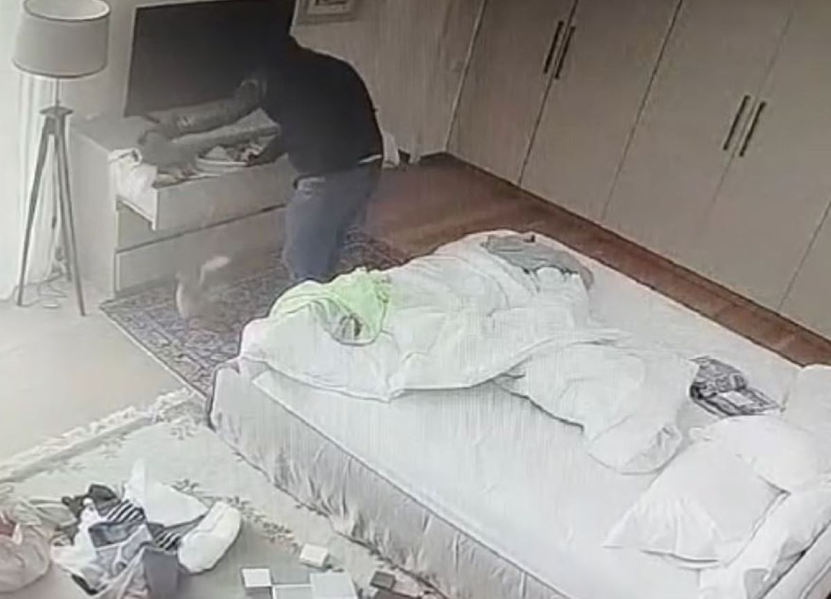 Ο διαρρήκτης στη Νέα Ερυθραία