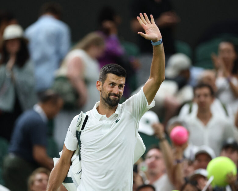 Wimbledon: Ο Νόβακ Τζόκοβιτς πέρασε χωρίς δυσκολία στον δεύτερο γύρο