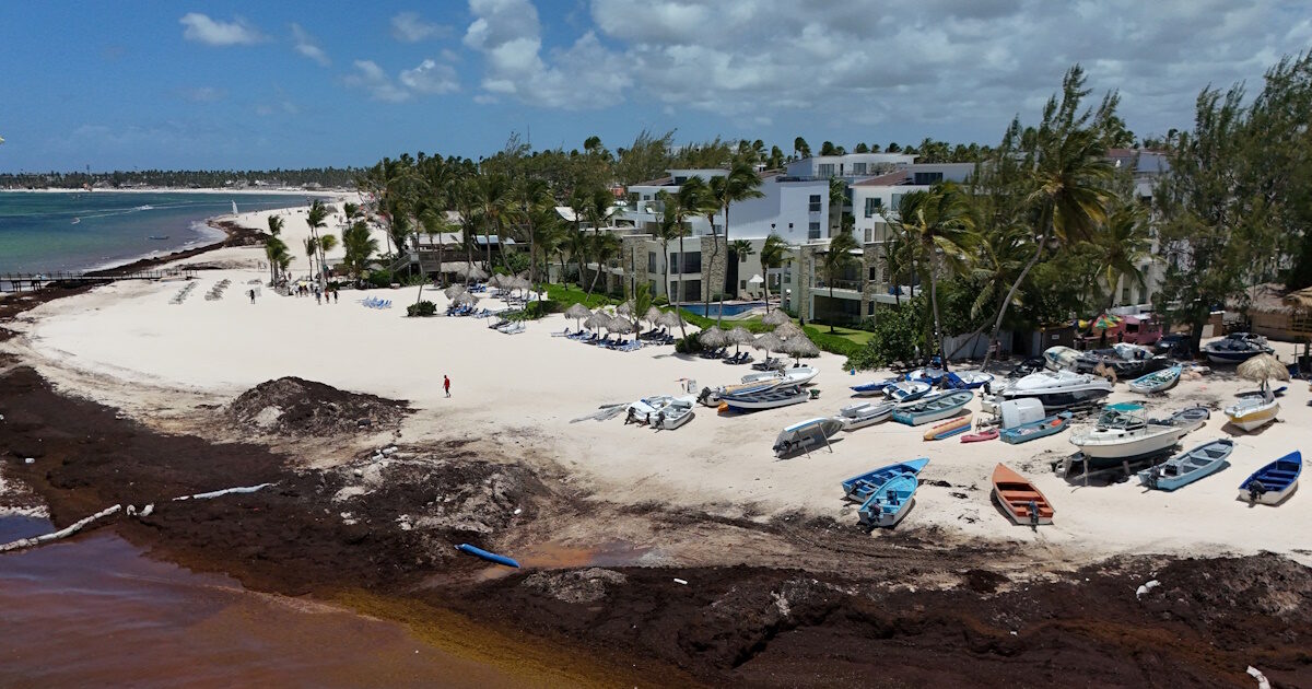 Dominican Republic: A dead immigrant and 20 missing after sinking boat