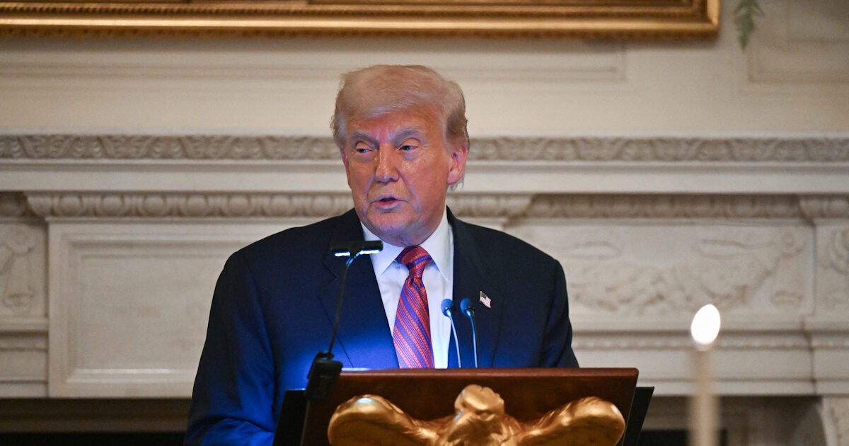 Trump attack on the Democrats on the case: “Nothing is enough for the crazy left”