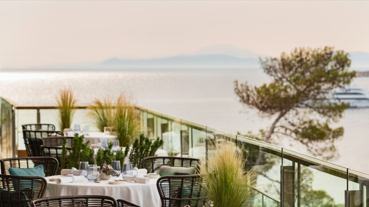 Τα νέα μενού Pelagos On Tour «Best Of» και τα Summer Highlights του Four Seasons Astir Palace Hotel Athens απογειώνουν το καλοκαίρι στην Αθηναϊκή Ριβιέρα