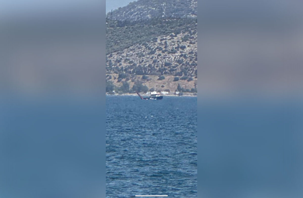 Πτώση ελικοπτέρου Erickson στην Ελευσίνα – Σώοι οι τρεις χειριστές