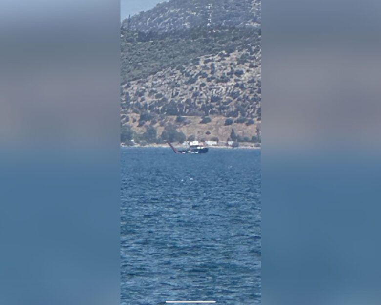 Πτώση ελικοπτέρου Erickson στην Ελευσίνα – Σώοι οι τρεις χειριστές