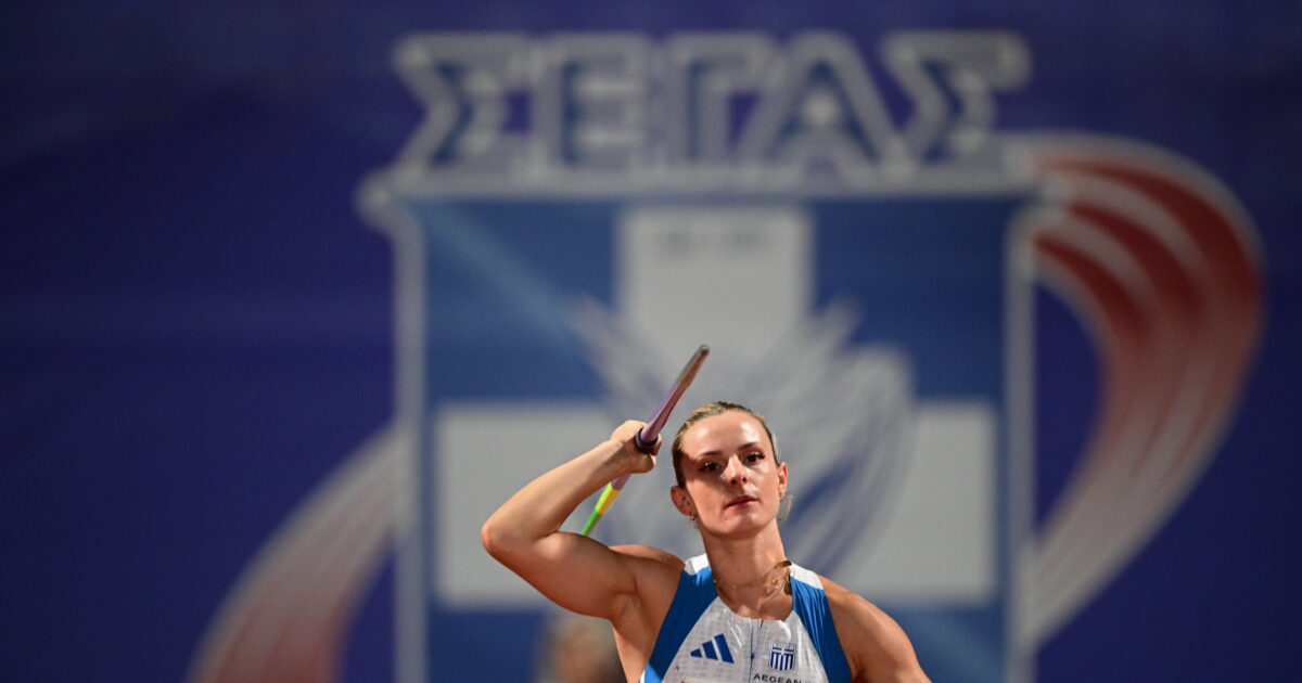 Elina Gengho got the gold with a record of racing in the Balkan Athletics Championships