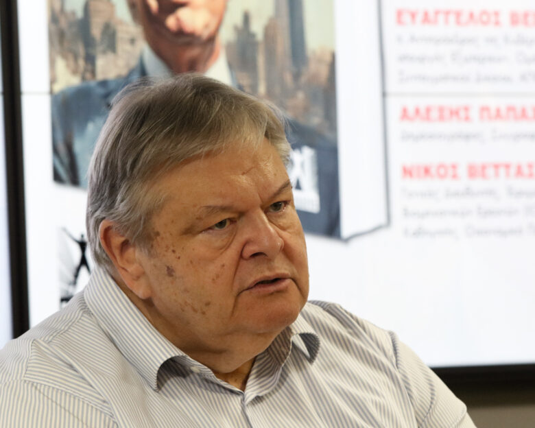 Η απάντηση του Ευάγγελου Βενιζέλου στις κυβερνητικές πηγές – «Η απόλυτη πλειοψηφία δεν μπορεί να είναι μικρότερη των 75»