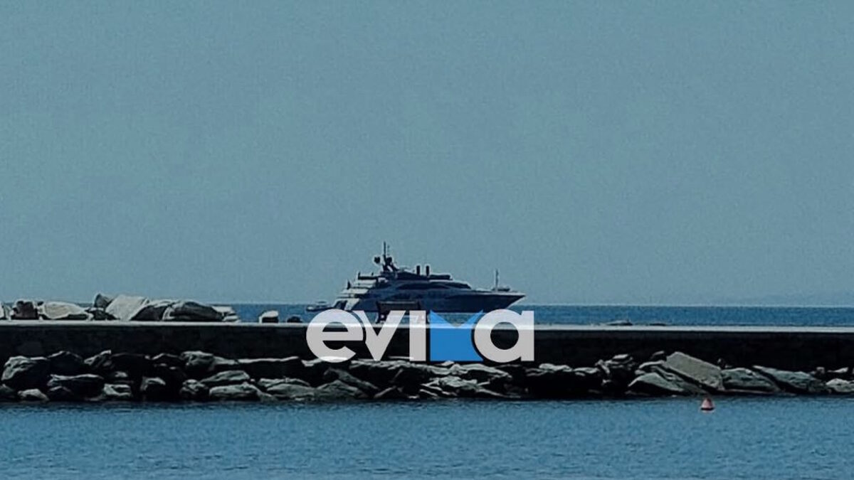 Το υπερπολυτελές γιότ του Ρονάλντο στην Κάρυστο