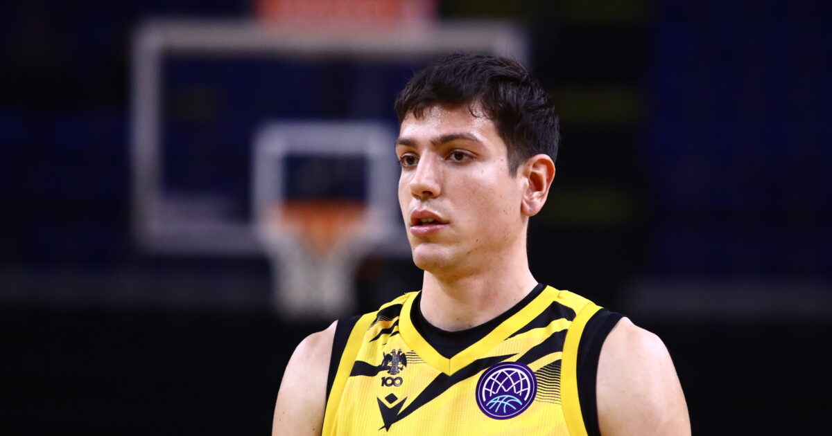 In AEK until 2028 Dimitris Fliouis