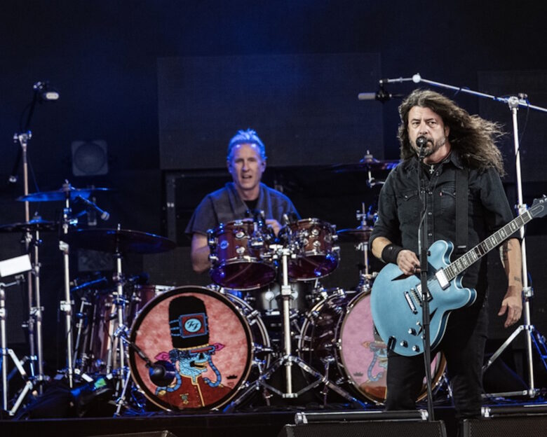 Οι Foo Fighters κυκλοφόρησαν διασκευή που ήταν στο στάδιο της παραγωγής για 30 χρόνια