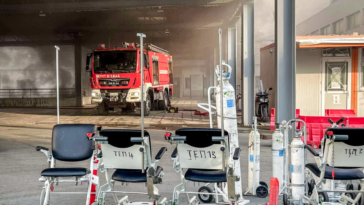 Πυρκαγιά σε υπόγειο χώρο του νοσοκομείου Άγιος Ανδρέας στη Πάτρα  (EUROKINISSI)