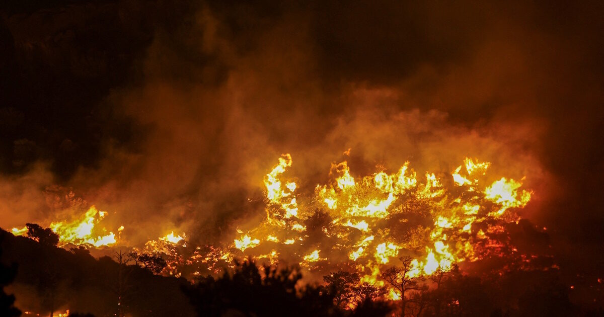 Fire in Ierapetra: Overnight Battle with Scattered Homes – New Revival in a ravine in Agios Ioannis and Ferma