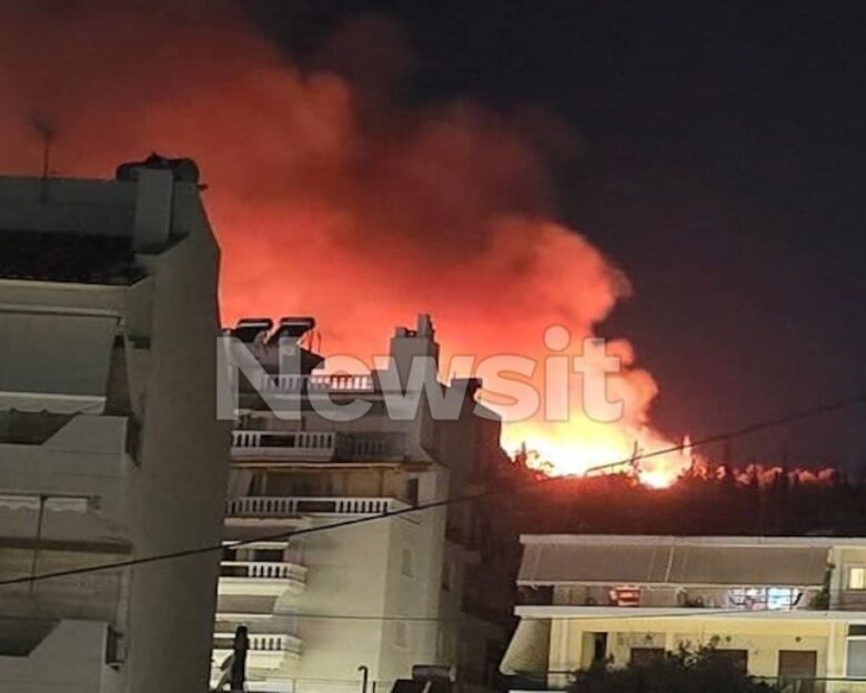 Φωτιά στο Ποικίλο Όρος στο Καματερό