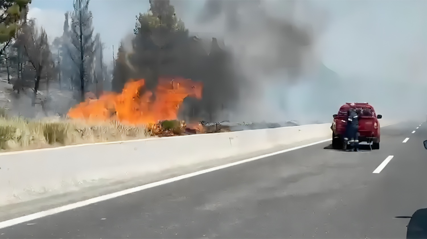 Η φωτιά στην Λάρισα 