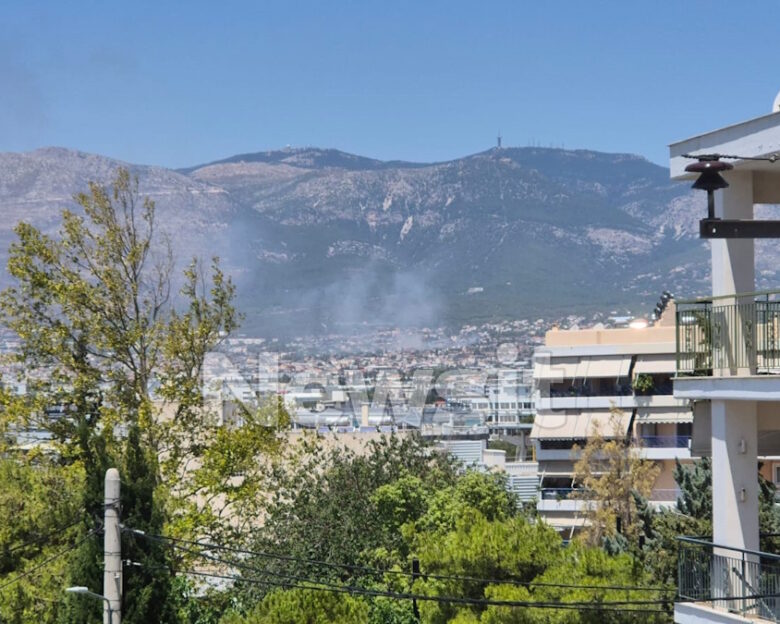 Μήνυμα του 112 για φωτιά στο Μενίδι: «Παραμείνετε σε ετοιμότητα»