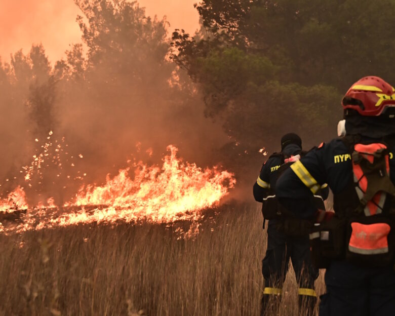 Πολύ υψηλός κίνδυνος πυρκαγιάς αύριο σε Αττική, Εύβοια, Κόρινθο, Αργολίδα, Λέσβο και Χίο
