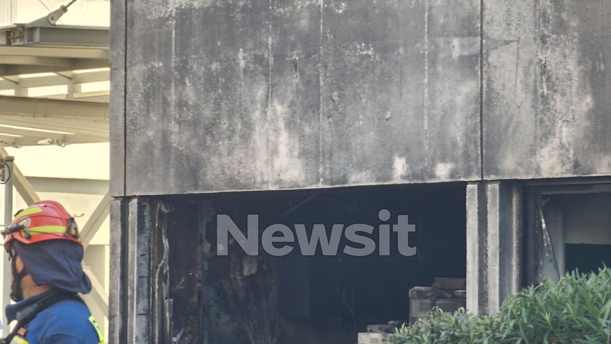 Φωτιά στο νοσοκομείο Metropolitan στον Χολαργό