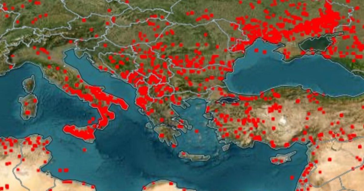 Fires: In flames the Mediterranean – in “red” the NASA satellite map