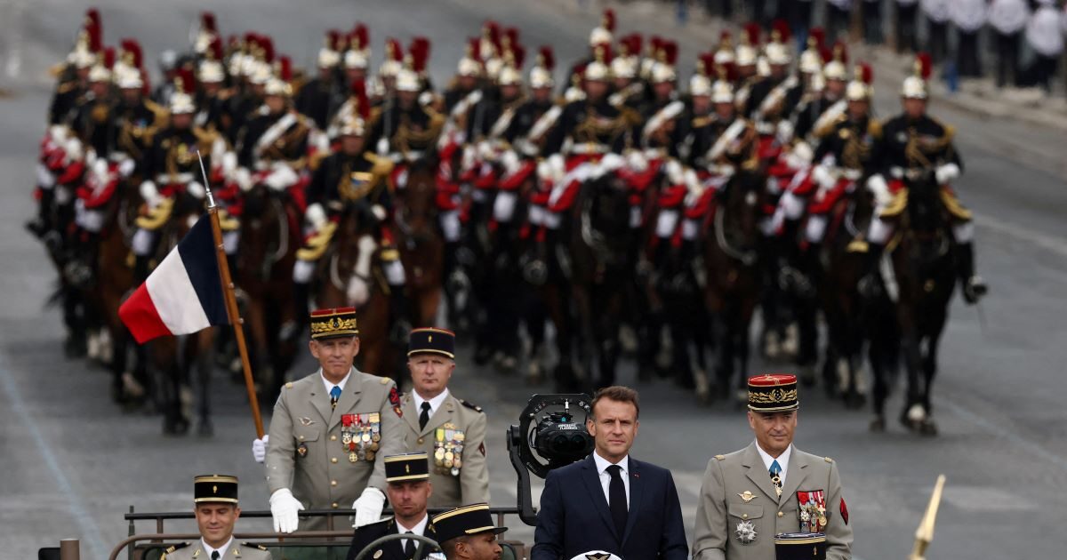 France: Impressive images from the great military parade in Paris for Bastille Day