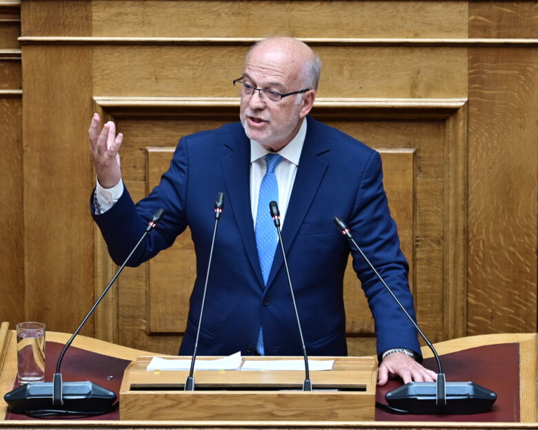 Αναστάτωση από την «πρωτιά» του Βασίλη Φλωρίδη – αδερφού του υπουργού Δικαιοσύνης για την θέση του εισαγγελέα του Αρείου Πάγου