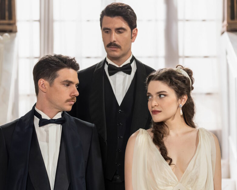 Grand Hotel: Οι πρώτες φωτογραφίες από τη 2η σεζόν της δραματικής σειράς εποχής του ΑΝΤ1