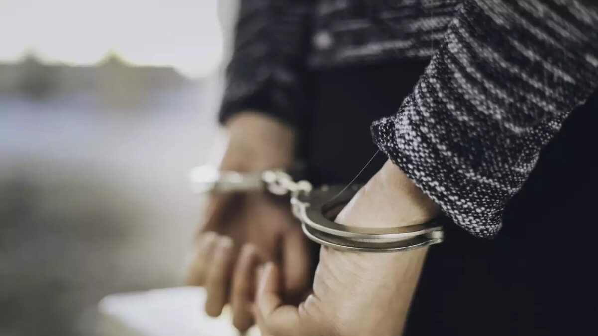 Ισπανία: 17χρονος ανέβαζε στα social γυμνές φωτογραφίες συμμαθητριών του που είχε δημιουργήσει με AI