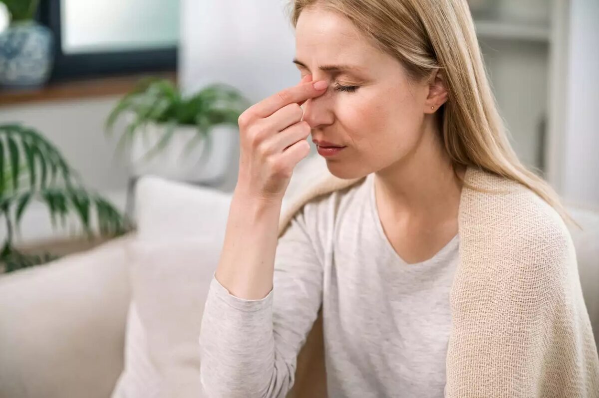 Τι προκαλεί το air condition στην μύτη και πώς μπορείτε να προστατευτείτε