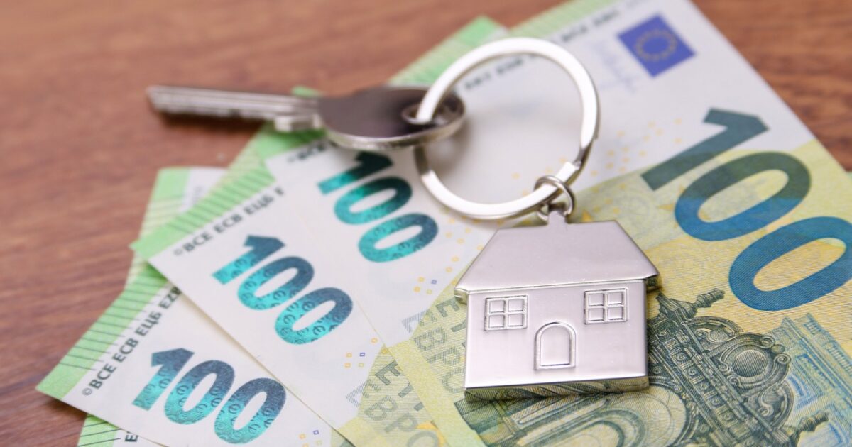 Accelerates moves to market 25,000 bank real estate and servicers