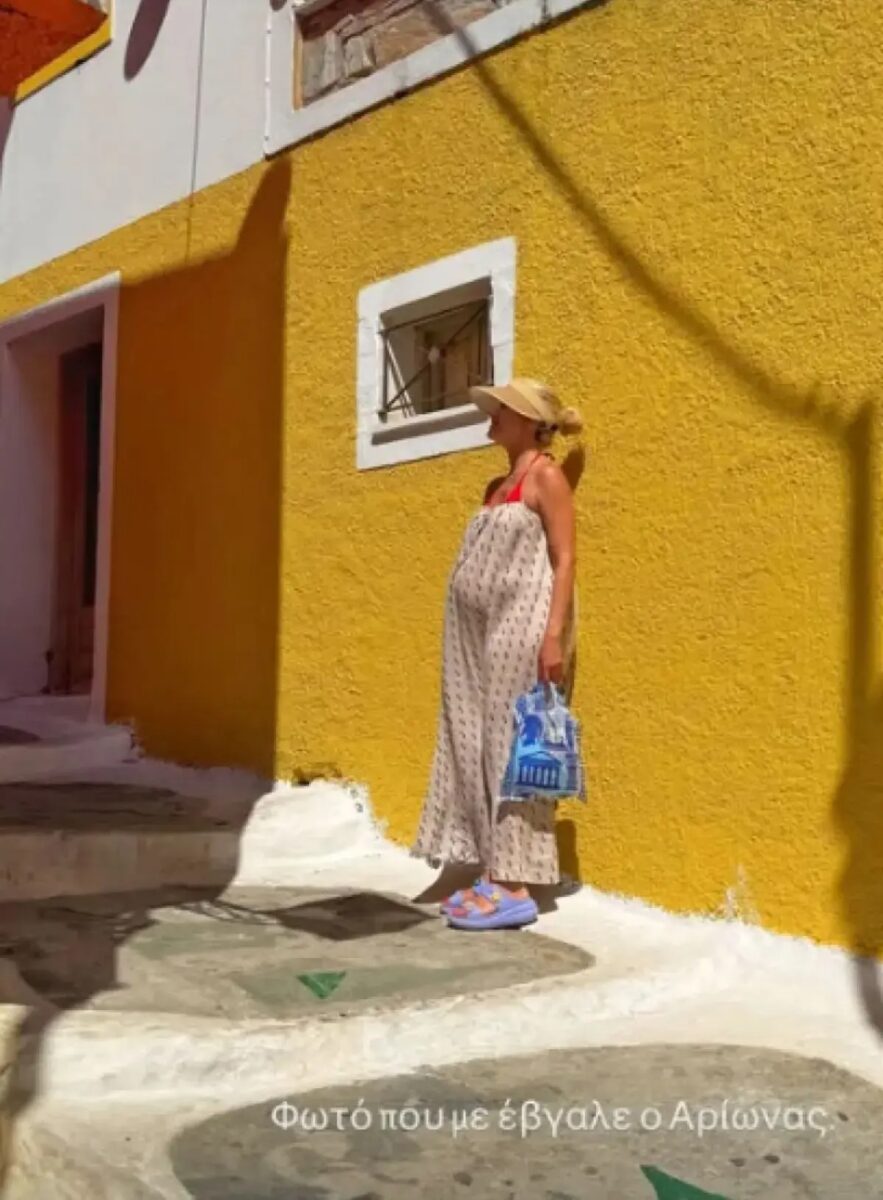 Η Τζένη Θεωνά