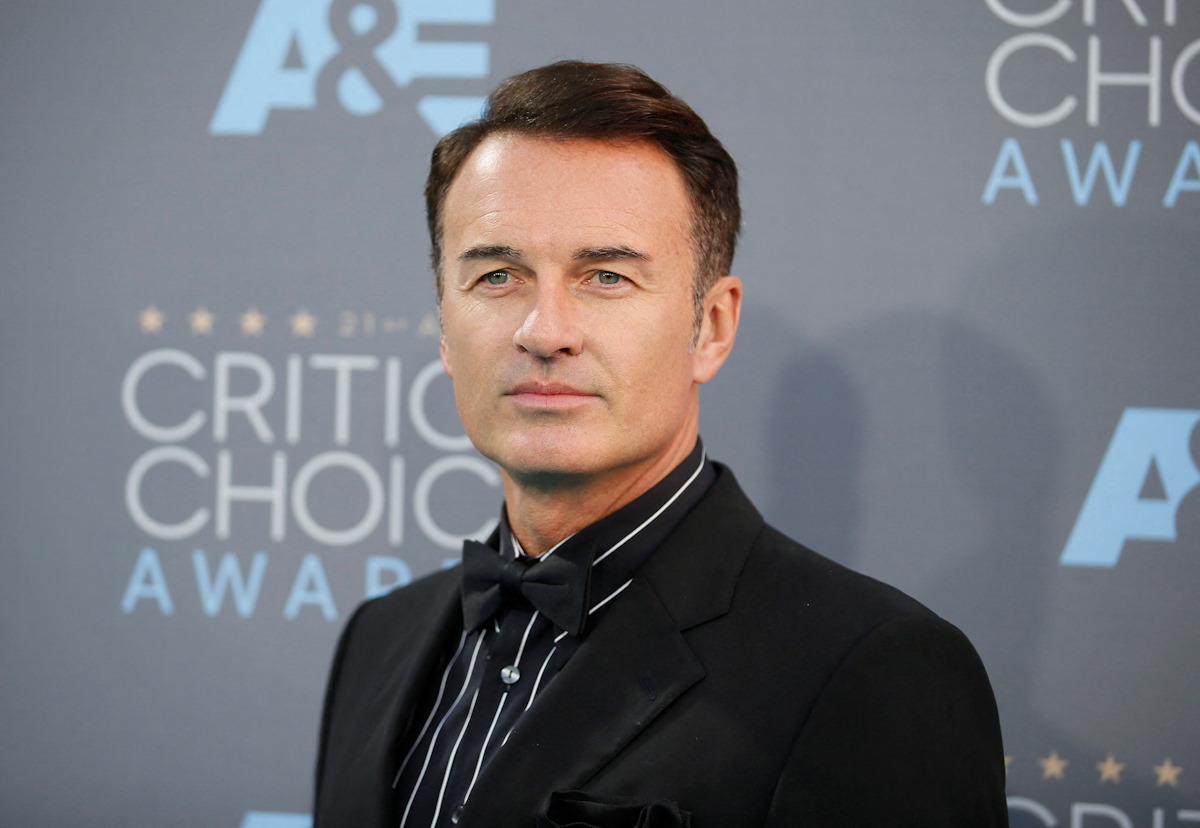 Ο Julian McMahon