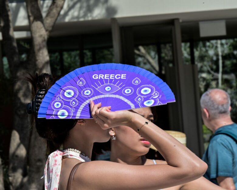 Καιρός: Συναγερμός για το καυτό τρίπτυχο «Hot-Dry-Windy» – Ακραίος πυρομετεωρολογικός κίνδυνος Τρίτη και Τετάρτη