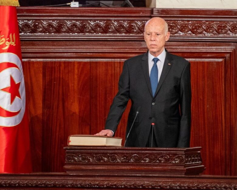 Τυνησία: Κρατούμενος «έφαγε» άλλους 6 μήνες φυλακή γιατί αρνήθηκε να δει τον πρόεδρο της χώρας του στην τηλεόραση