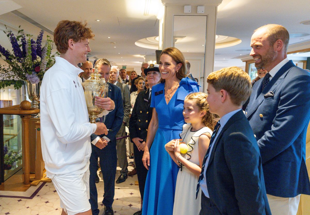 Kate Middleton with Prince George and Princess Charlotte